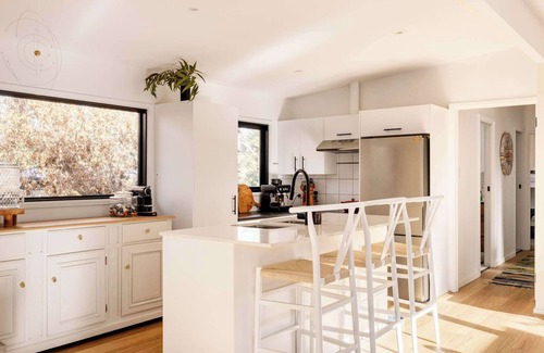 Blairgowrie Maison | Eclectic Cosy Bathhouse | Couples Retreat in Blair