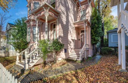 Alkali Flat Maison | Eclectic Sacramento Home about Half Mi to Downtown!