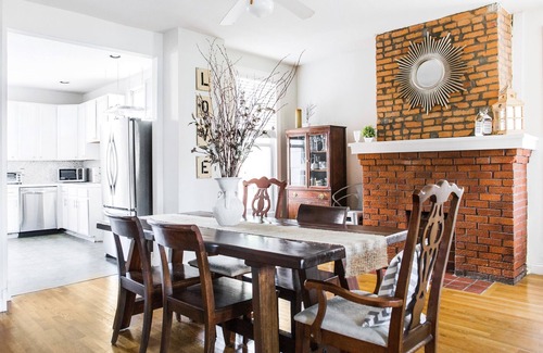 Italian Village Maison | Eclectic Short North Home w / Free Parking: Walk to Coffee, Food & Shopping