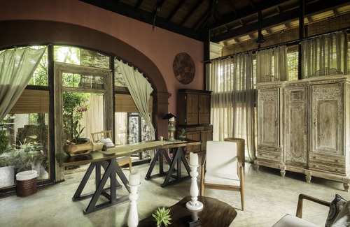 Weligama Maison | Bungalow éco design 1 BR, vue sur le jardin, en bord de mer, entièrement équipé, piscine à débordement