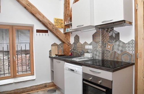 Albertville Appartement | Appt écolo dans bâtisse du XVè, coeur de Conflans