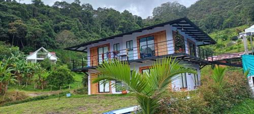 La Vega Cabine | Eco-HOTEL HOGAR EN LA MONTAÑA HOME SWEET HOME
