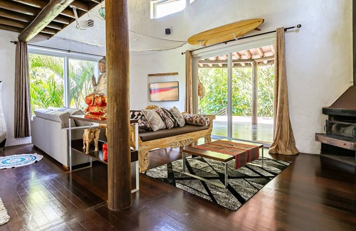 Arroio Maison | Eco House - Stupa Eco Village - Barra de Ibiraquera