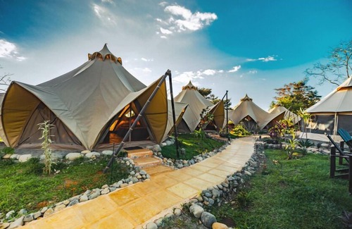 Dominical Location De VR | Eco Luxe Glamping Nest #2 - 2 Queen Beds at Holos