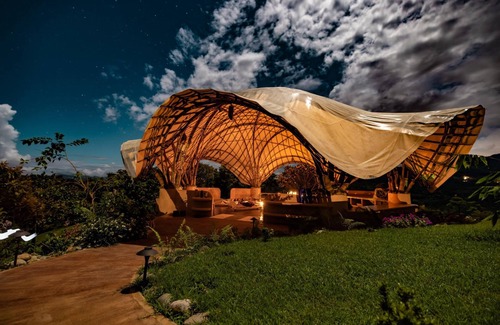 Dominical Location De VR | Eco Luxe Glamping Nest #9 - 2 Queen Beds at Holos