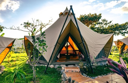 Dominical Location De VR | Eco Luxe Glamping Nest #9 - 2 Queen Beds at Holos