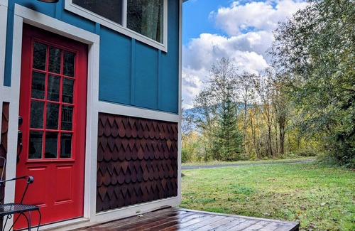 Stevenson Maison | Ecofriendly Tiny Home with views in Beautiful Columbia River Gorge