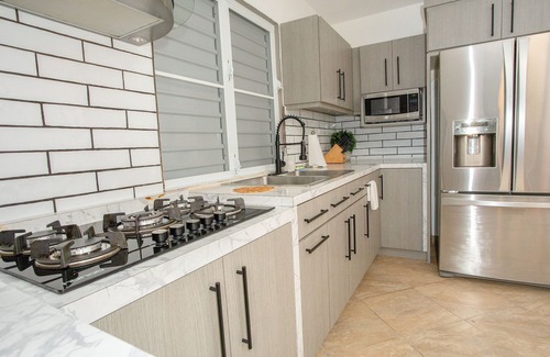 Monte Grande Appartement | EcoMar Rentals Full House