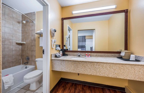 Columbus Hôtel | Econo Lodge