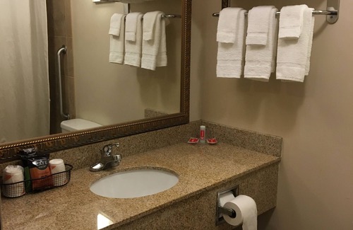 Corfu Hôtel | Econo Lodge Darien Lakes