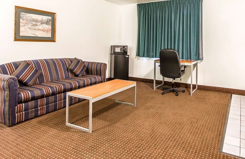 Pekin Hôtel | Econo Lodge & Suites