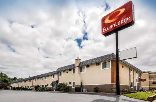 La Crosse Cabine | Econo Lodge La Crosse North
