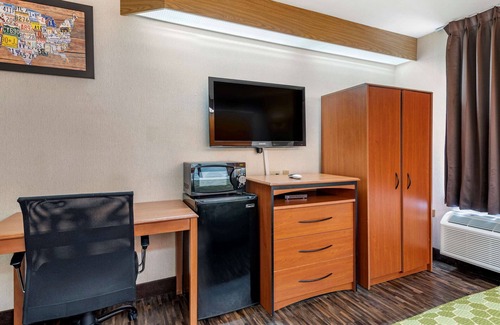 Briargate Hôtel | Econo Lodge North Academy