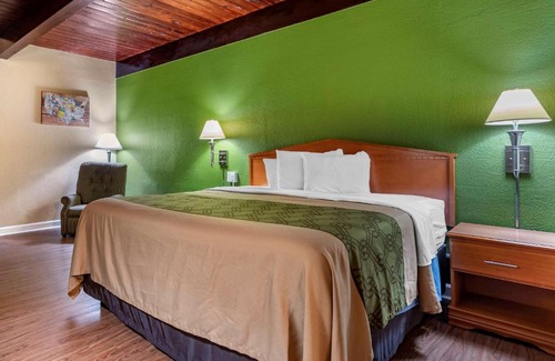 Tallahassee Cabine | Econo Lodge Tallahassee Near Capital -University