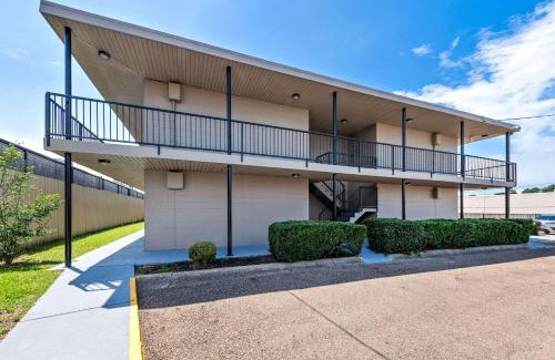 Texarkana Cabine | Econo Lodge Texarkana I-30
