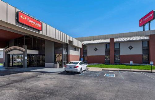 Lafayette Cabine | Econo Lodge