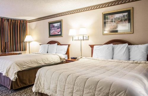 Newton Hôtel | Econo Lodge