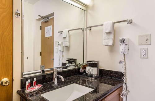Quakertown Hôtel | Econo Lodge