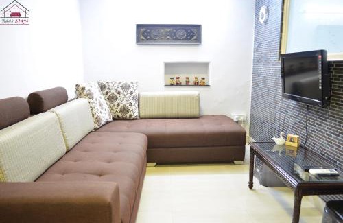 Greater Kailash Appartement | Economical Cozy 1BHK Prime Location South Delhi 1