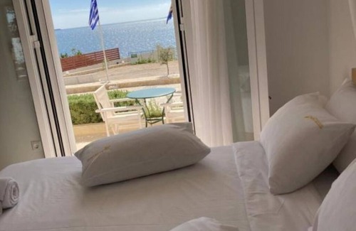 Lassi Appartement | Economical ground floor studio with sea view (Unit G)