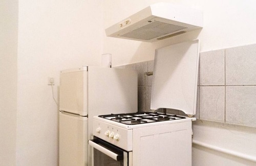 Rudolfsheim-Funfhaus Appartement | Economy Apt. Well Connected to the Whole City