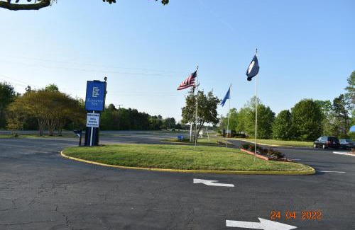 Norge Hôtel | Economy Inn