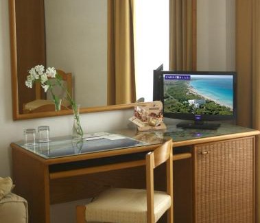 Il Monte Hôtel | Ecoresort Le Sirene - Caroli Hotels