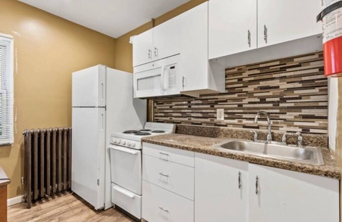 Ecorse Appartement | Ecorse Riverfront Retreat Close to dining & shops