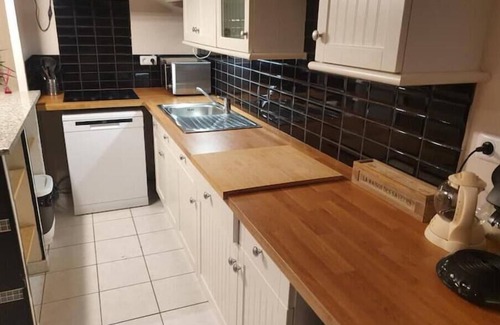 Les Serres - Vivier Appartement | Ecully, appartement au calme de 50m².