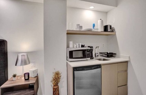 Barrier Island Appartement | Eden Escape: Walk to FLT Beach - 1105