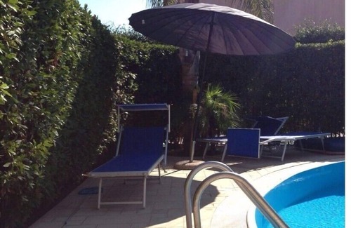 Torre Annunziata Villa | « Eden Maison de vacances Pompéi » Piscine privée et jardin. Appartement 2