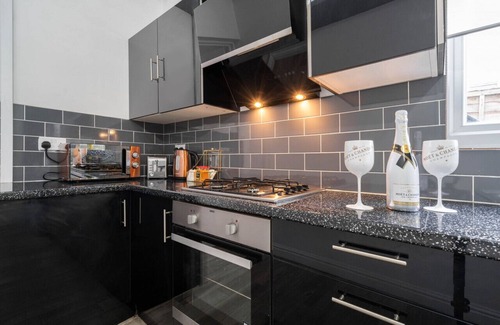 Stirchley Appartement | Edgbaston Luxe Townhouse - Parking - Terrace
