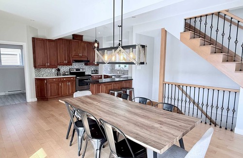 Stanstead Township Chalet De Ski | Bord du Lac Lovering - Spa - Crépuscule