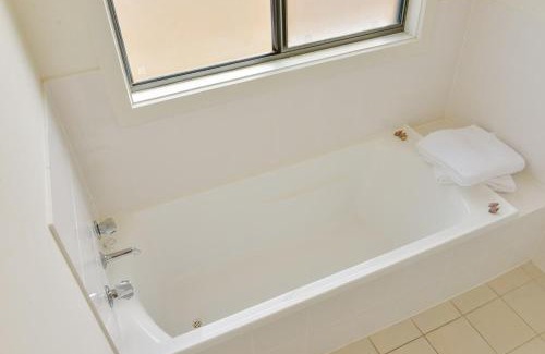 Kingscote Maison | Edgewater Escape Kangaroo Island