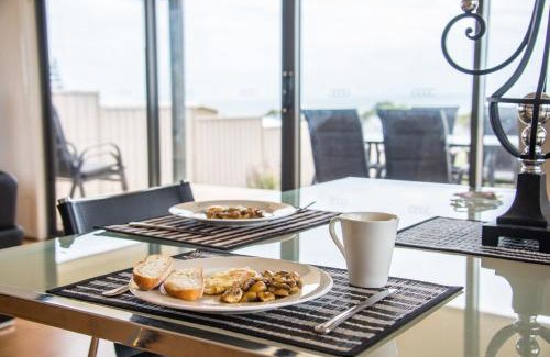 Kingscote Maison | Edgewater Escape Kangaroo Island
