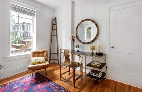 Old Fourth Ward Maison | Edgy Overlook