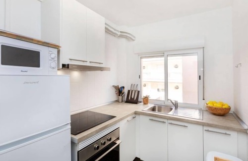 L'Hospitalet de l'Infant Appartement | Edificio Beausoleil by Interhome
