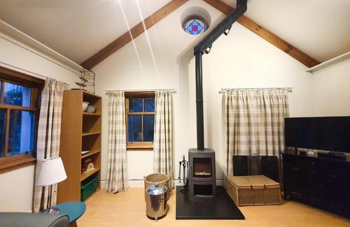 Trinity Appartement | Edinburgh 2-Bedroom Cottage with Parking - Ground Floor