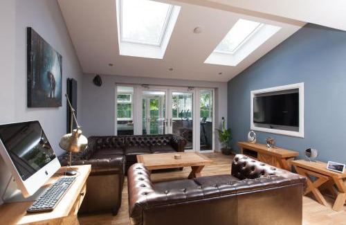 Prestonfield Maison | Edinburgh's perfect home-away-from-home