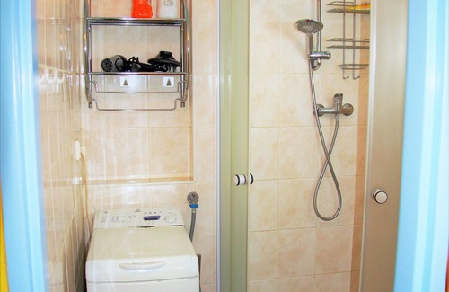 Prague 18 Appartement | Edita Dans 40m2 Fermer PVA Letňany