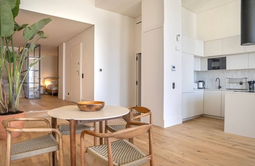 Foz do Douro Appartement | EDiTiON 147 - Luxury Beachfront Loft by LovelyStay