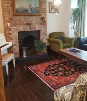 Southgate Green Appartement | Edwardian Apartment Garden Flat