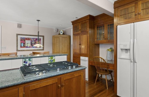 Nahant Maison | Edwardian home, fireplace, water views