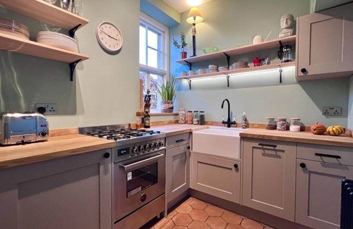 Frome Maison | Edwardian Town House: Garden & Cinema