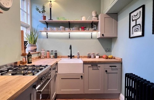 Frome Maison | Edwardian Town House: Garden & Cinema