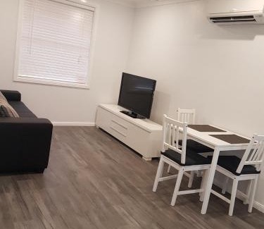 Glenwood Appartement | Edwin Place Apartment