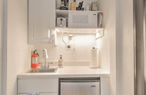 Hendricks and Venice Isles Maison | Efficiency 2 on water las olas/beach free kayaks