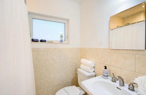 Hendricks and Venice Isles Maison | Efficiency 2 on water Las Olas, beach and free kayaks