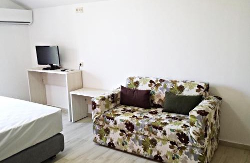 Paralia Pantaleimonos Appartement | Efrosini Hotel Apartments & Studios