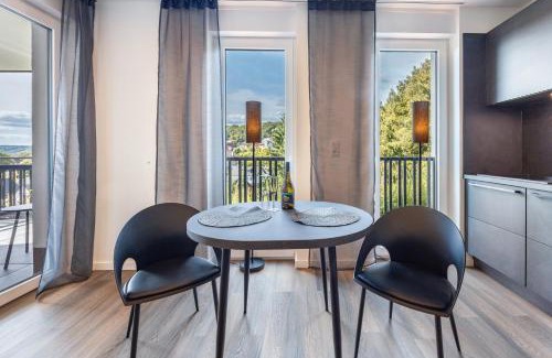 Altenbeken Appartement | Egge Resort 7d mit Whirpool u Sauna